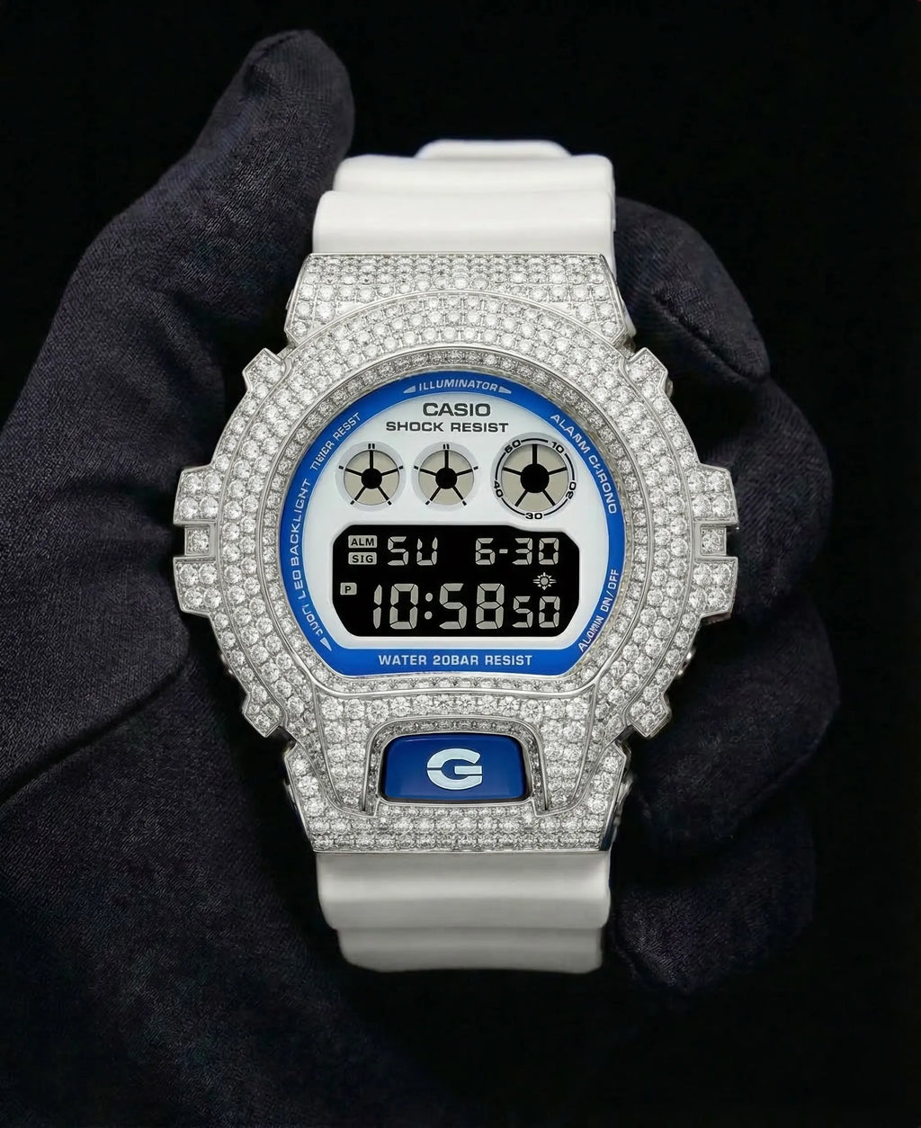 Retaliate Diamond gshock mod iced out with vvs1 stones in white with blue and black details, front view