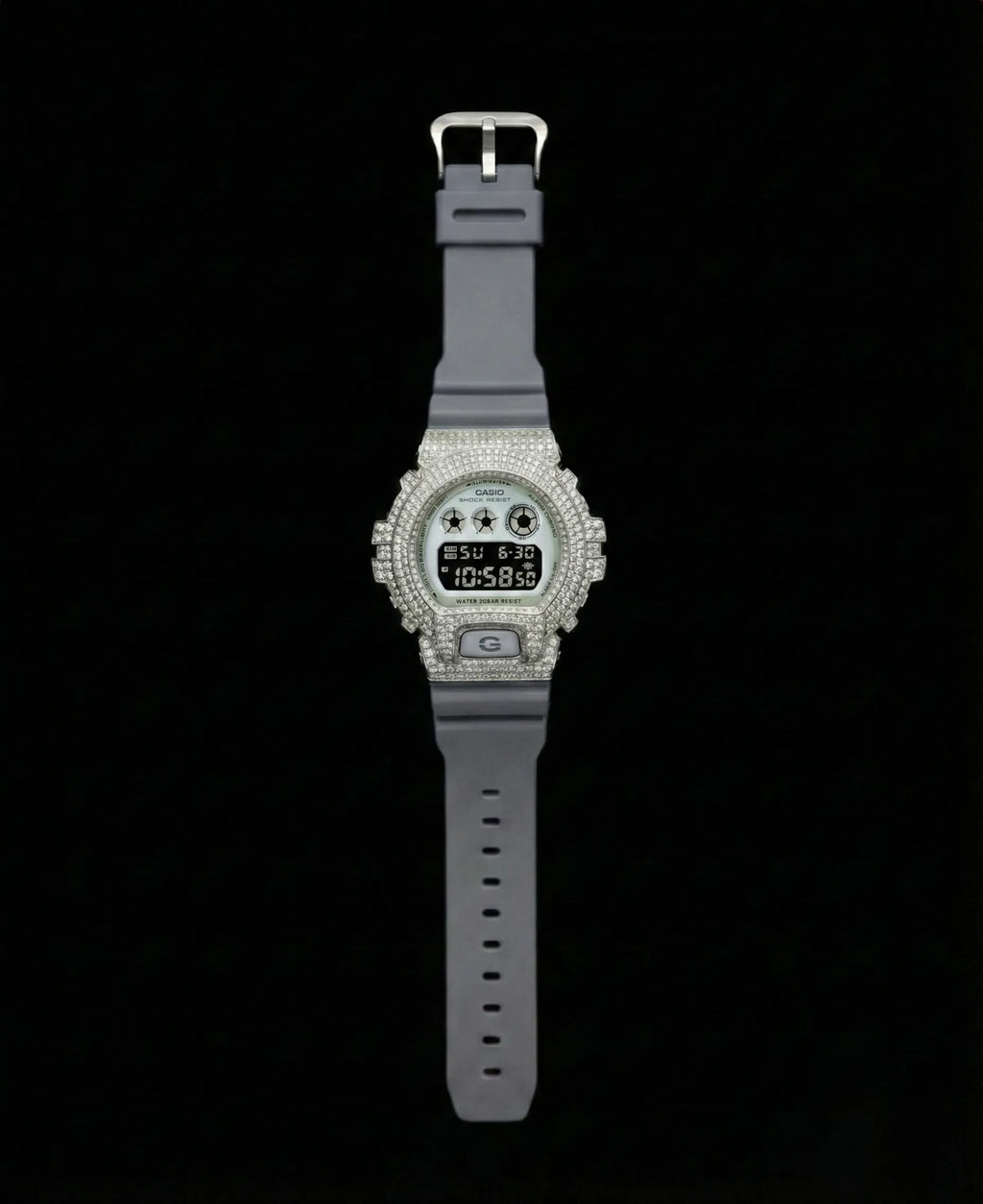 Retaliate Glacier Gray bustdown G-Shock, full front view, VVS1 diamond, grey strap